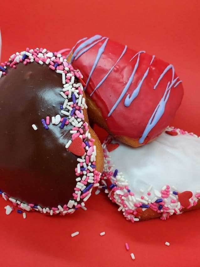 Valentine Donut (one) Vegan