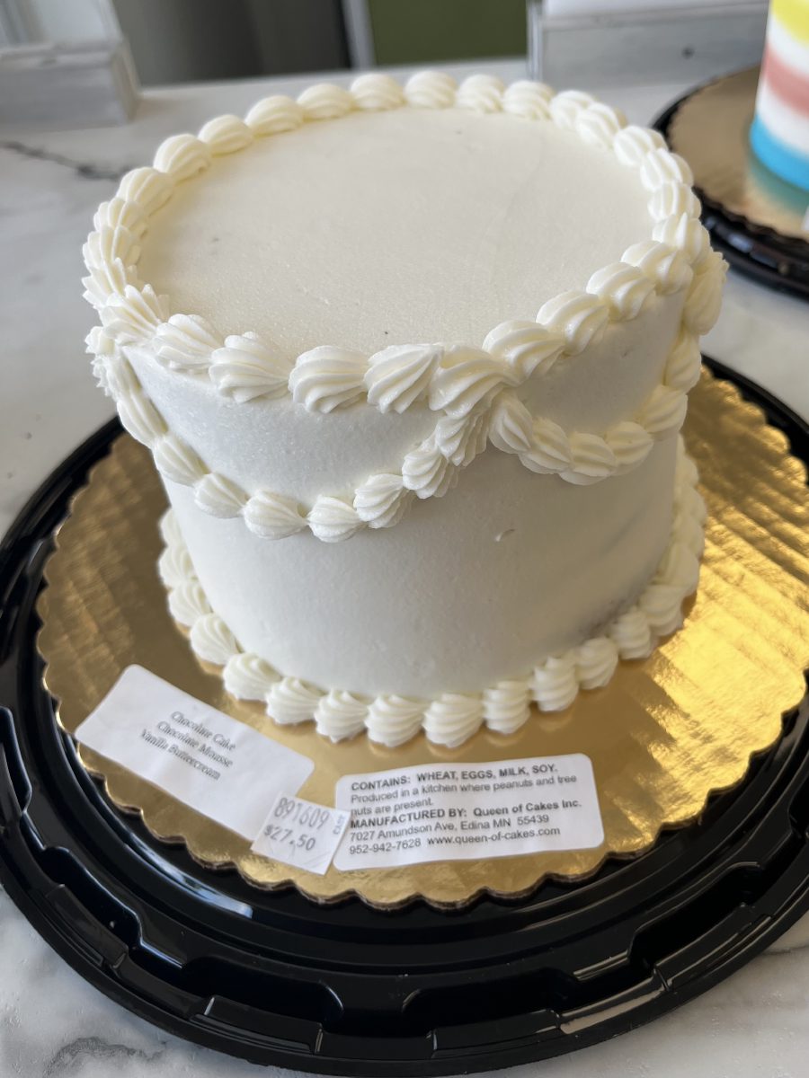 Case Cake