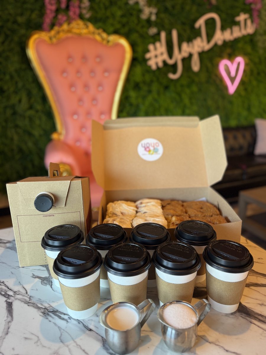 Caramel/ Cinnamon Roll Bundle (Serves 8)